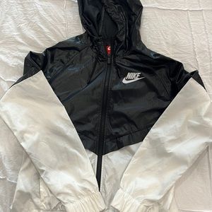 Nike windbreaker